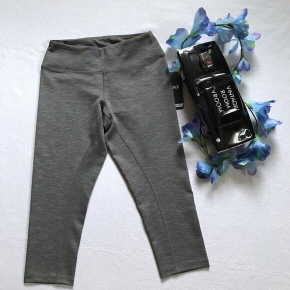 ASICS NWT Performance Capri Women S - Picture 2 of 10